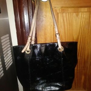 Black Micheal kors purse